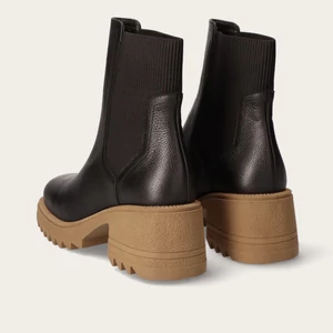 Kép 2/5 - Carla Ricci bokacsizma